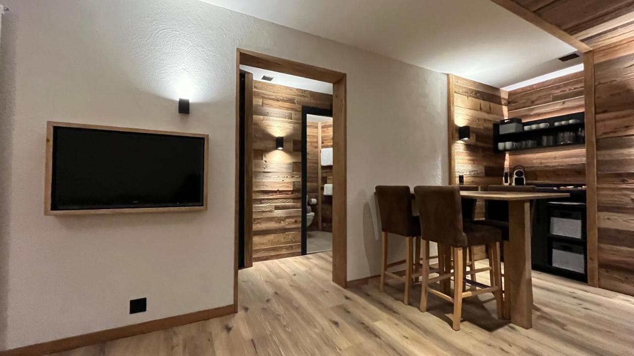 Les Cerfs - Appartement & Studio - Anzere Exterior photo